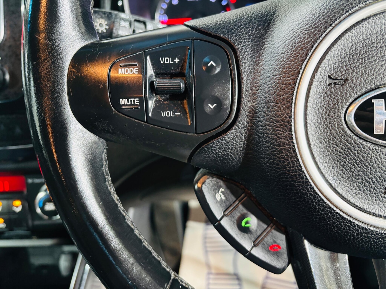 Used Kia Carens 2013 for sale - 77611778: Photo 22