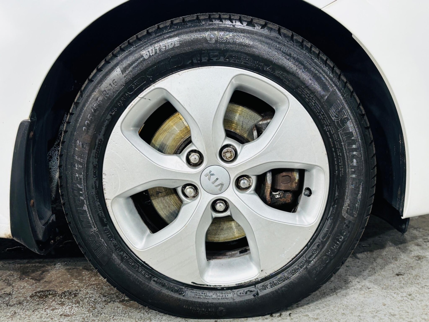 Used Kia Carens 2013 for sale - 77611778: Photo 26