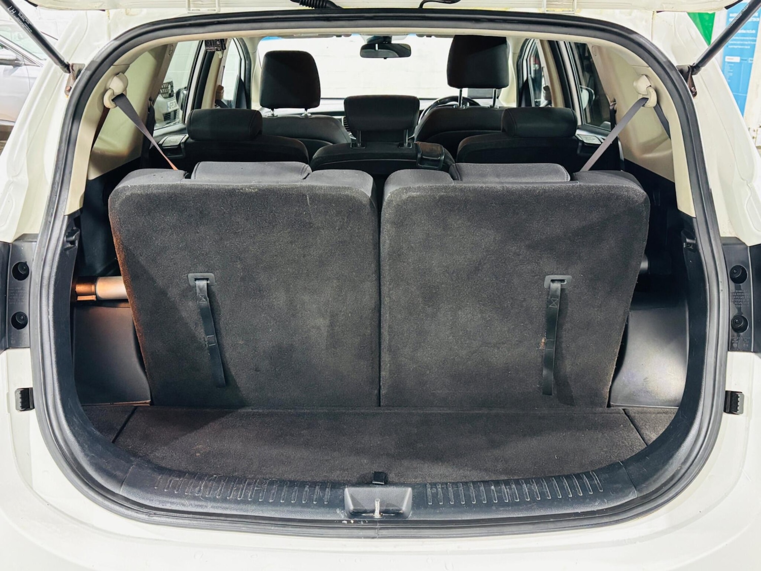 Used Kia Carens 2013 for sale - 77611778: Photo 28