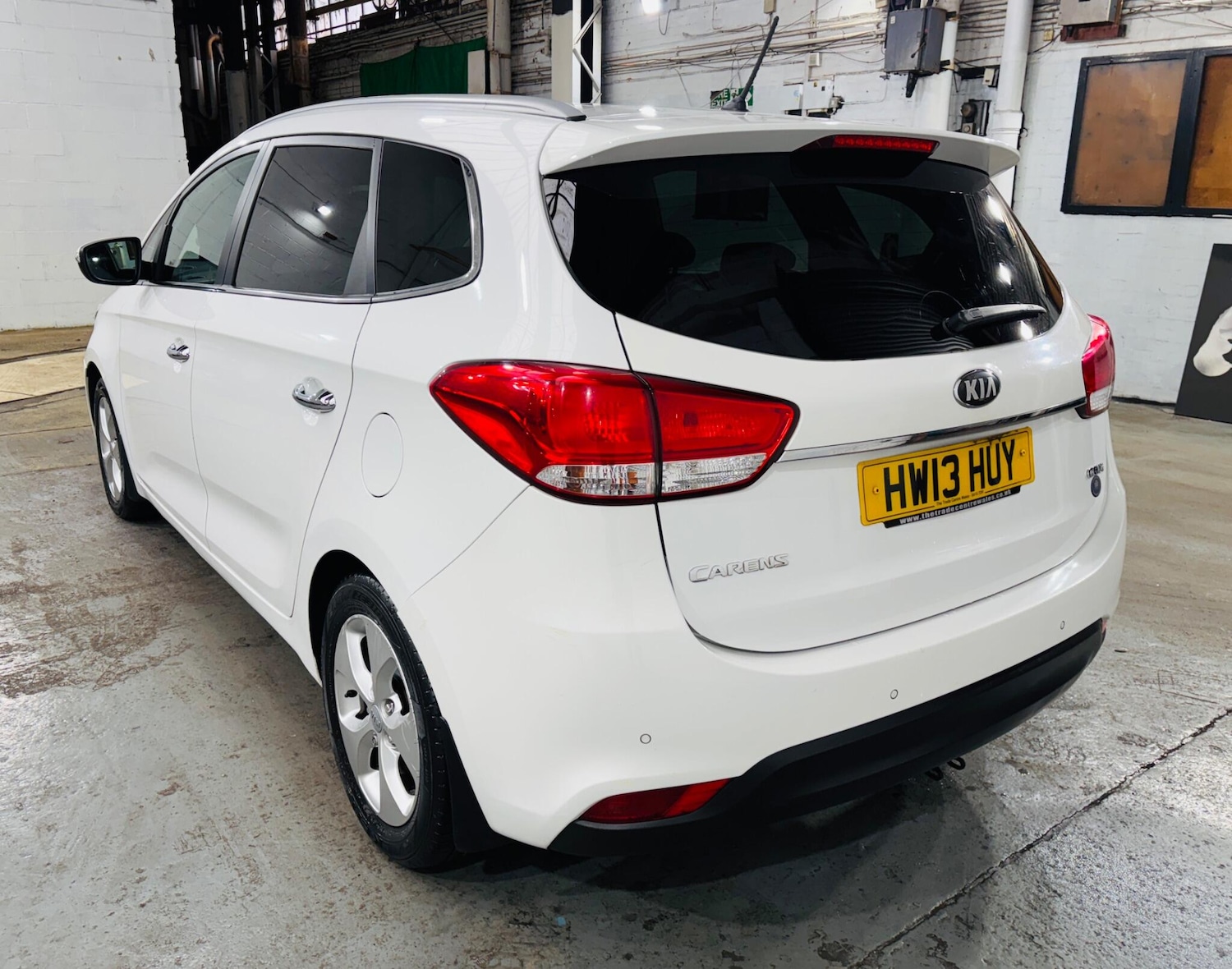 Used Kia Carens 2013 for sale - 77611778: Photo 7