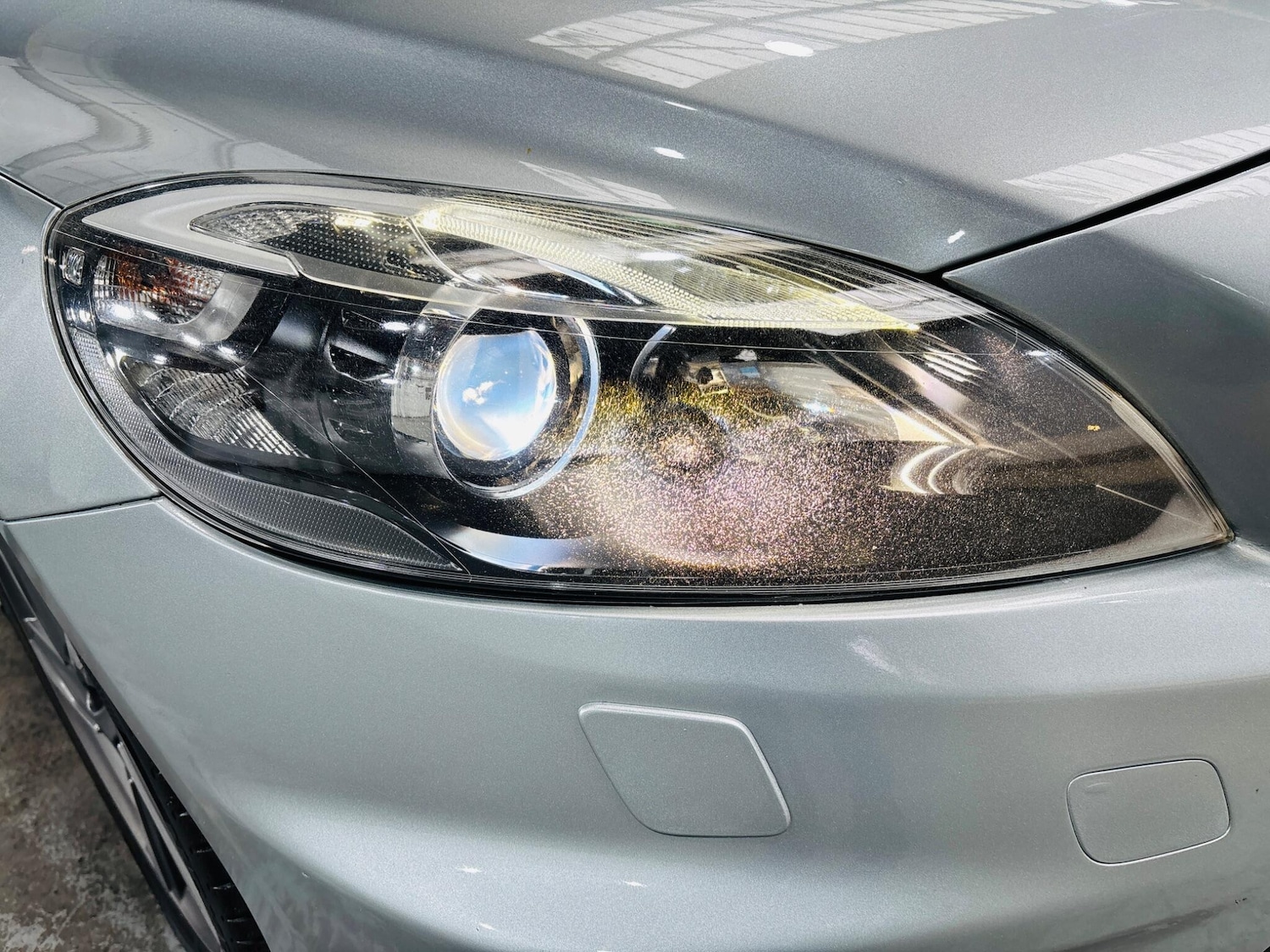 Used Volvo V40 2015 for sale - 76349787: Photo 30