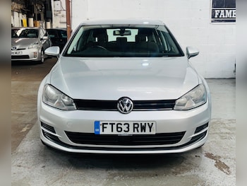 Used Volkswagen Golf 2014 for sale - 79589711: Photo