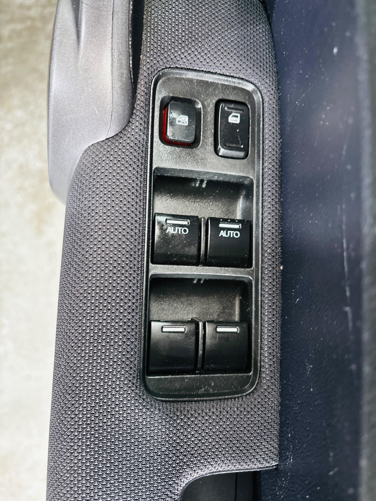 Used Honda CR-V 2009 for sale - 76314395: Photo 17