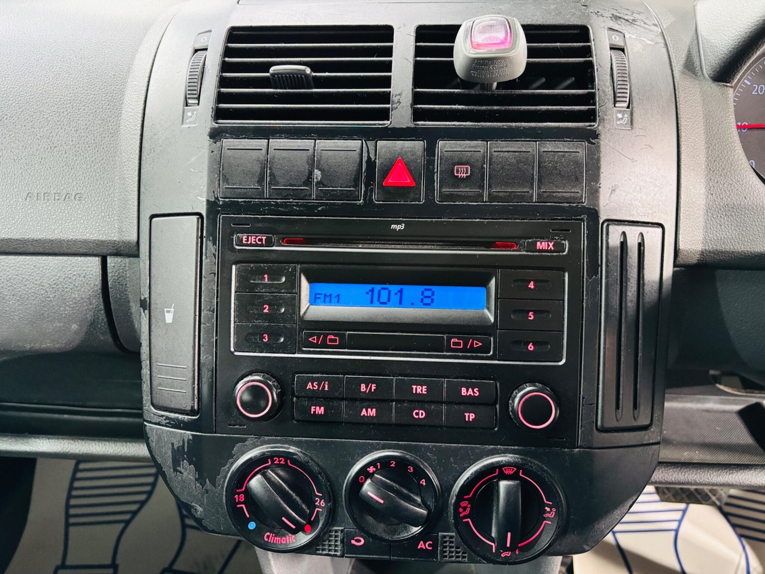 Used Volkswagen Polo 2006 for sale - 77108785: Photo 20