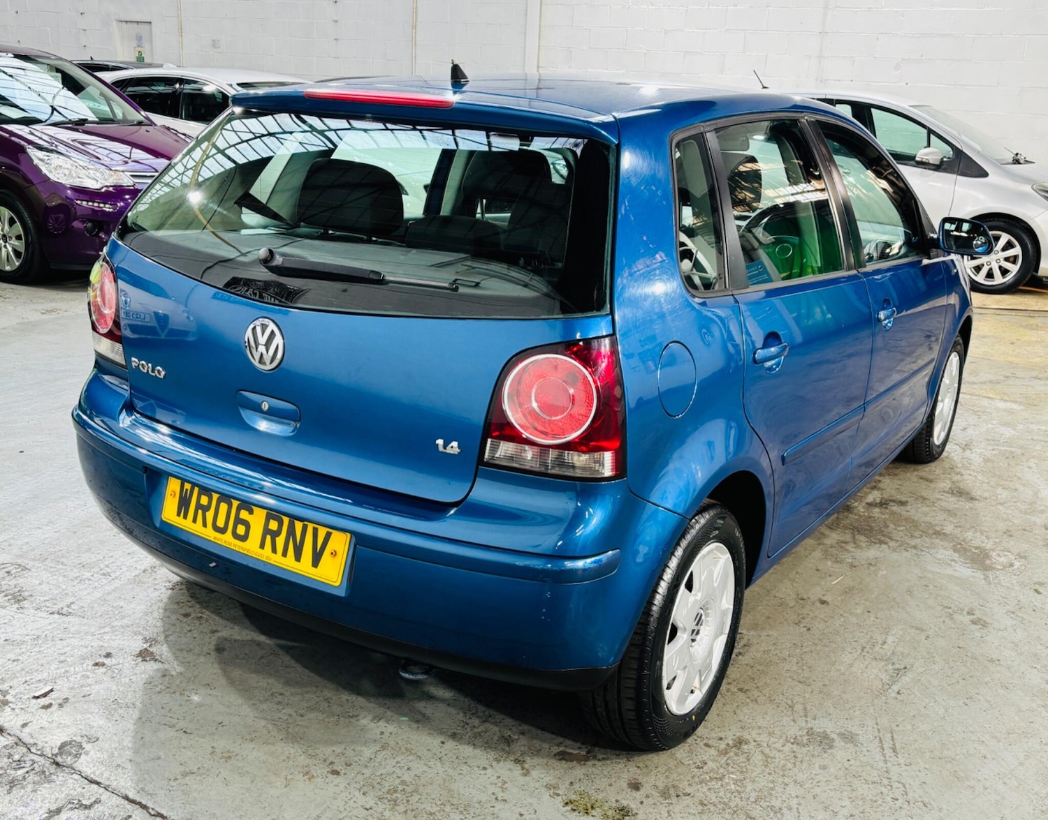 Used Volkswagen Polo 2006 for sale - 77108785: Photo 5