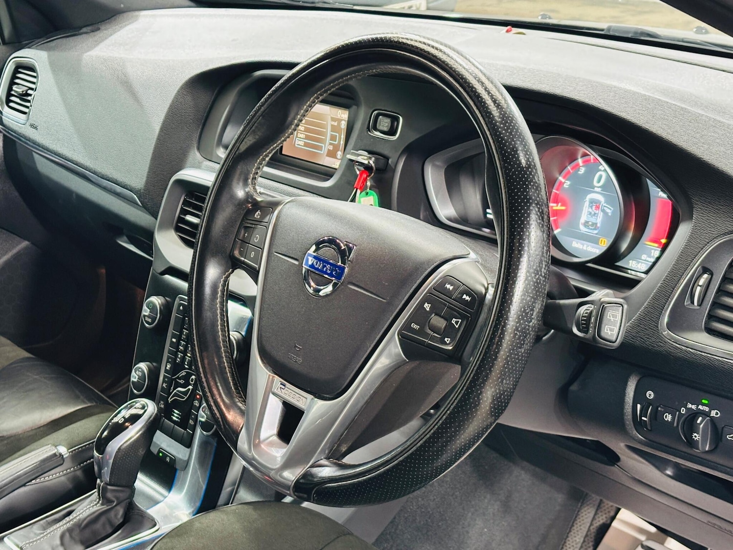 Used Volvo V40 for sale - 77794230: Photo 11