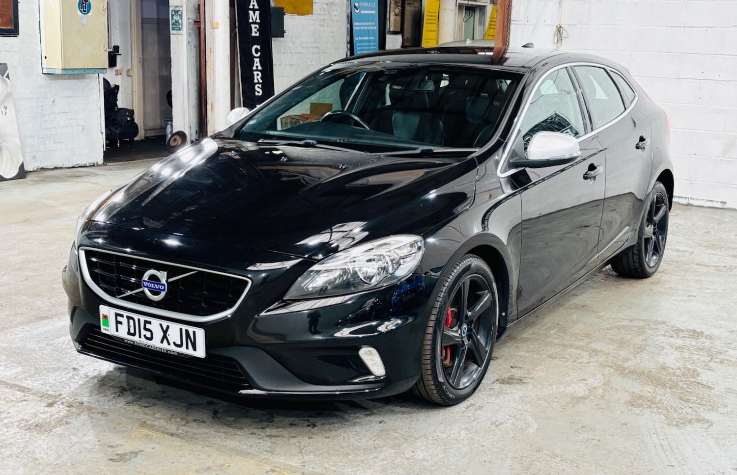 Used Volvo V40 for sale - 77794230: Photo 4
