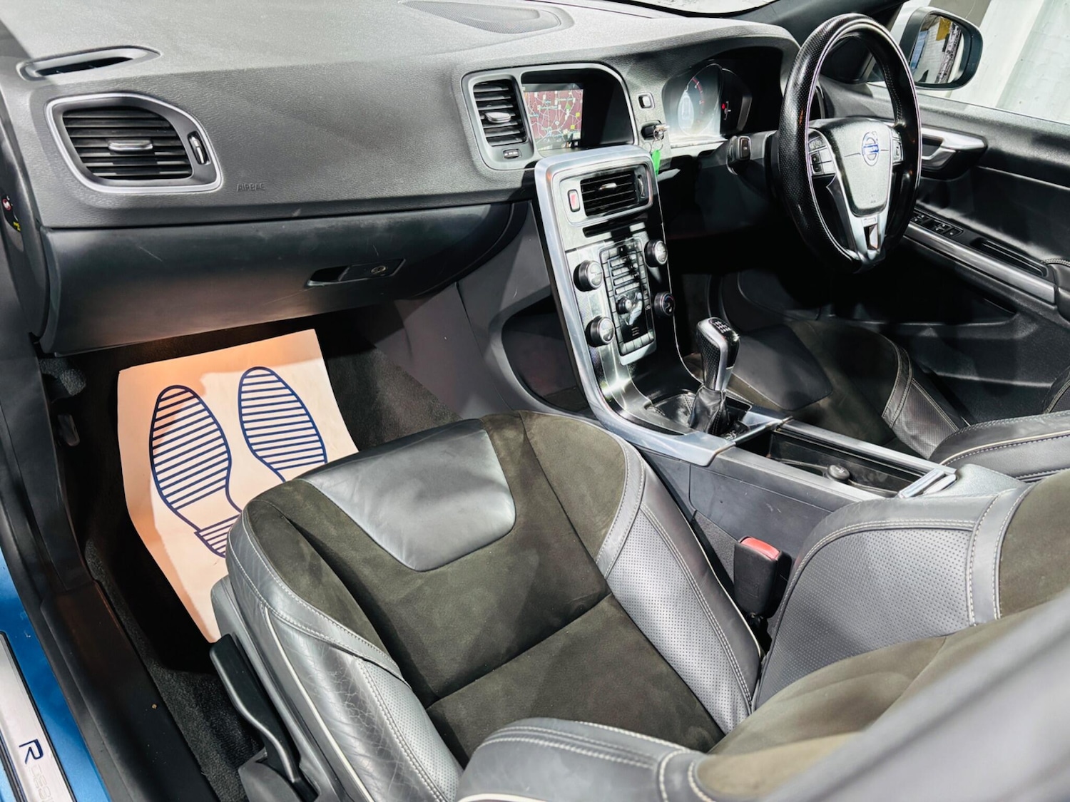 Used Volvo V60 2015 for sale - 76561460: Photo 14