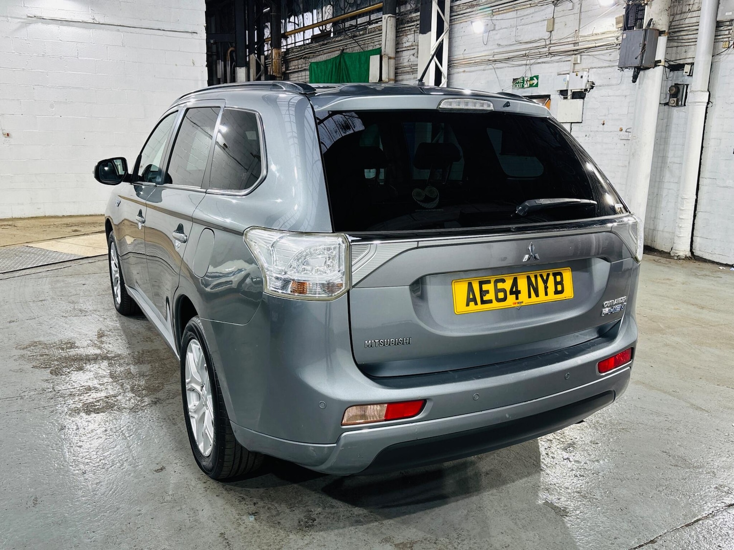 Used Mitsubishi Outlander 2014 for sale - 76360728: Photo 7