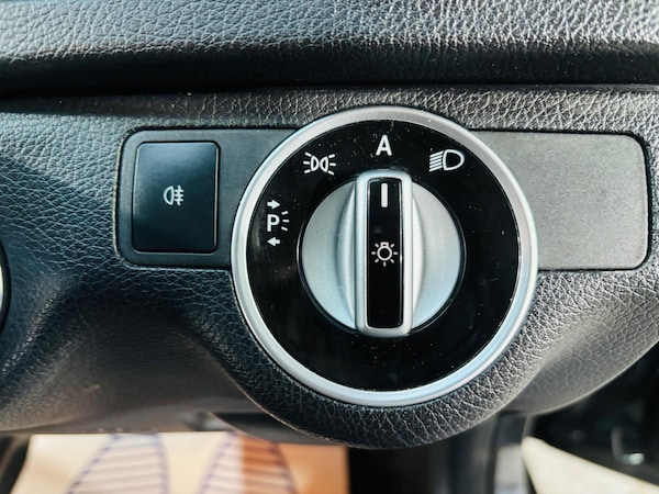 Used Mercedes-Benz C-Class 2011 for sale - 75478841: Photo 20