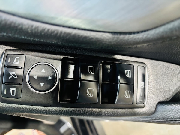 Used Mercedes-Benz C-Class 2011 for sale - 75478841: Photo 21
