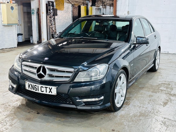 Used Mercedes-Benz C-Class 2011 for sale - 75478841: Photo 4