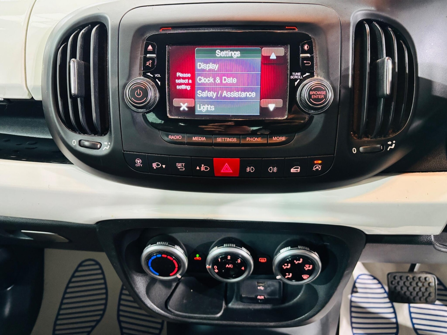 Used Fiat 500L 2014 for sale - 77695682: Photo 22