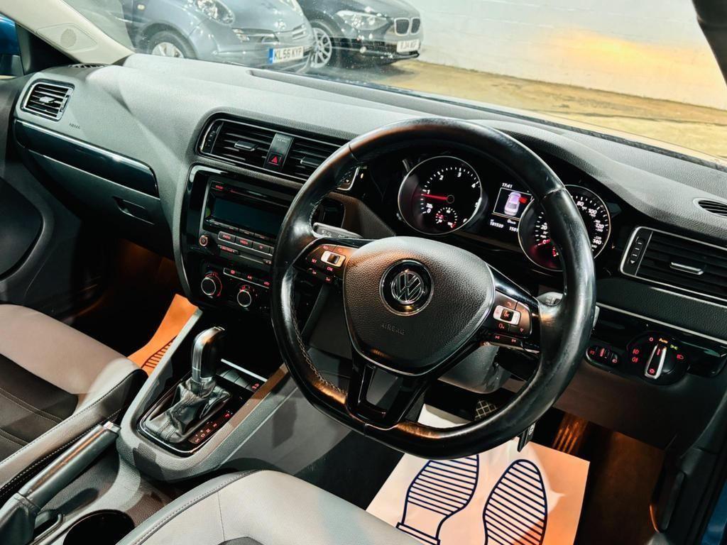 Used Volkswagen Jetta 2015 for sale - 76701427: Photo 9