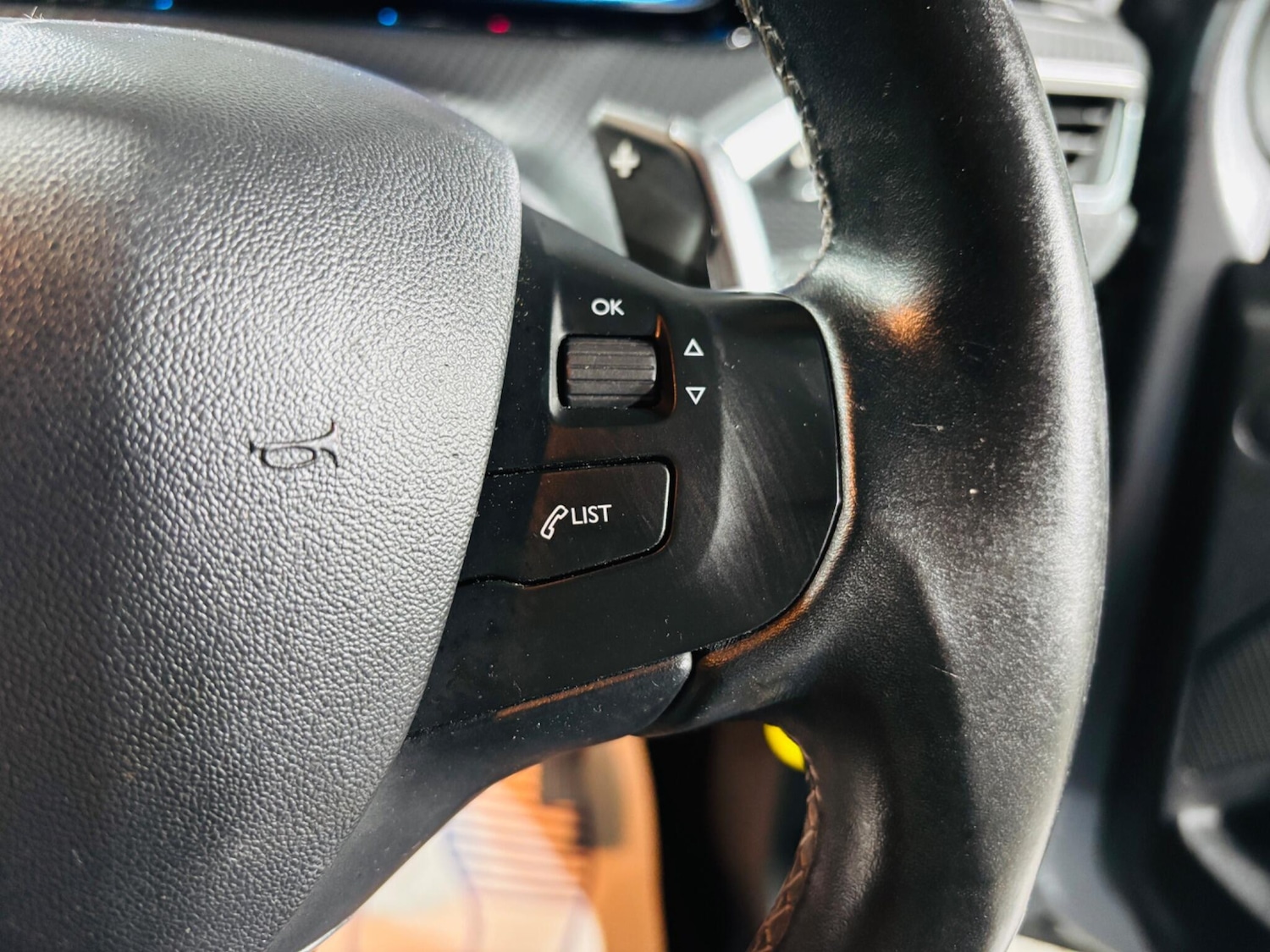 Used Peugeot 2008 2016 for sale - 76633760: Photo 19