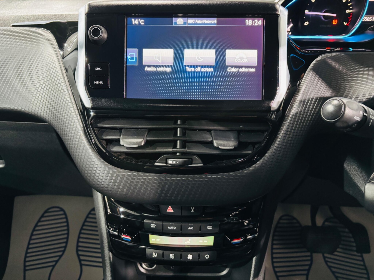 Used Peugeot 2008 2016 for sale - 76633760: Photo 24