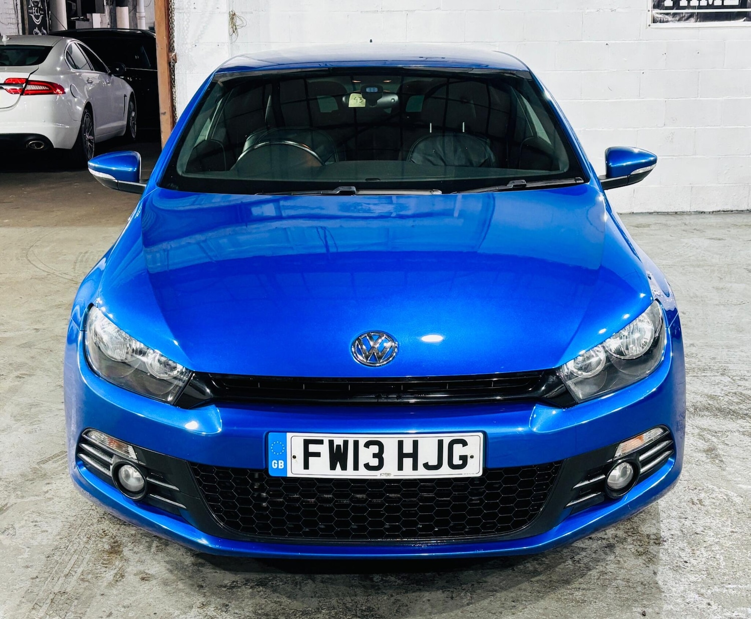 Used Volkswagen Scirocco 2013 for sale - 76993407: Photo 2