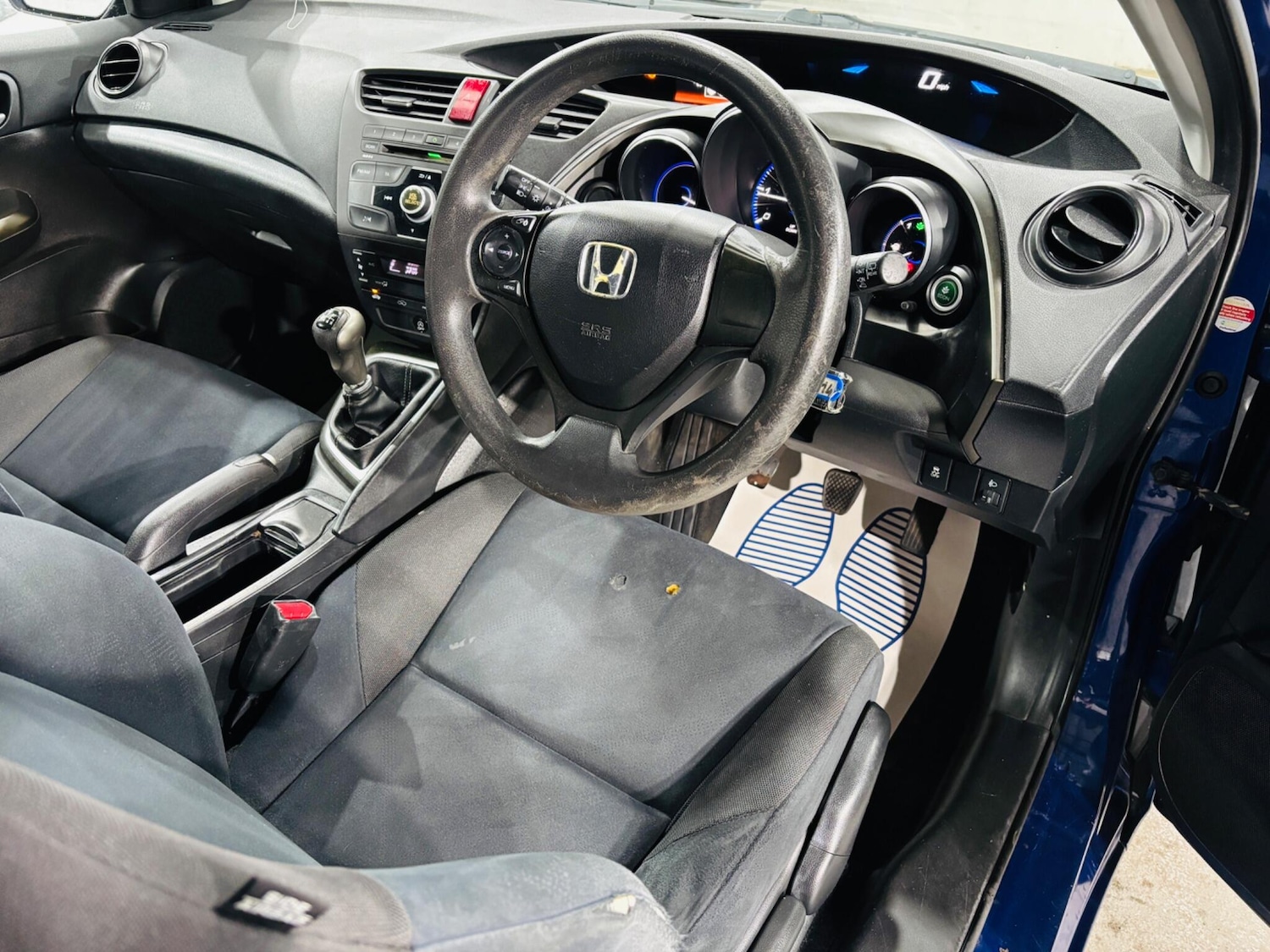 Used Honda Civic 2012 for sale - 76094141: Photo 10