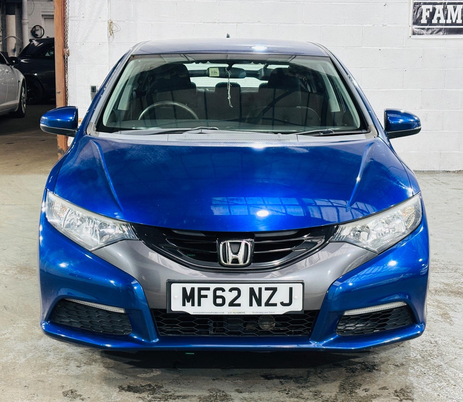 Used Honda Civic 2012 for sale - 76094141: Photo 2