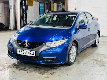 Used Honda Civic 2012 for sale - 76094141: Photo 4