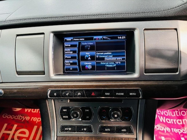 Used Jaguar XF 2012 for sale - 76189185: Photo 16