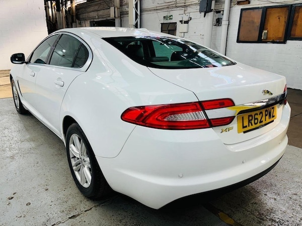 Used Jaguar XF 2012 for sale - 76189185: Photo 6