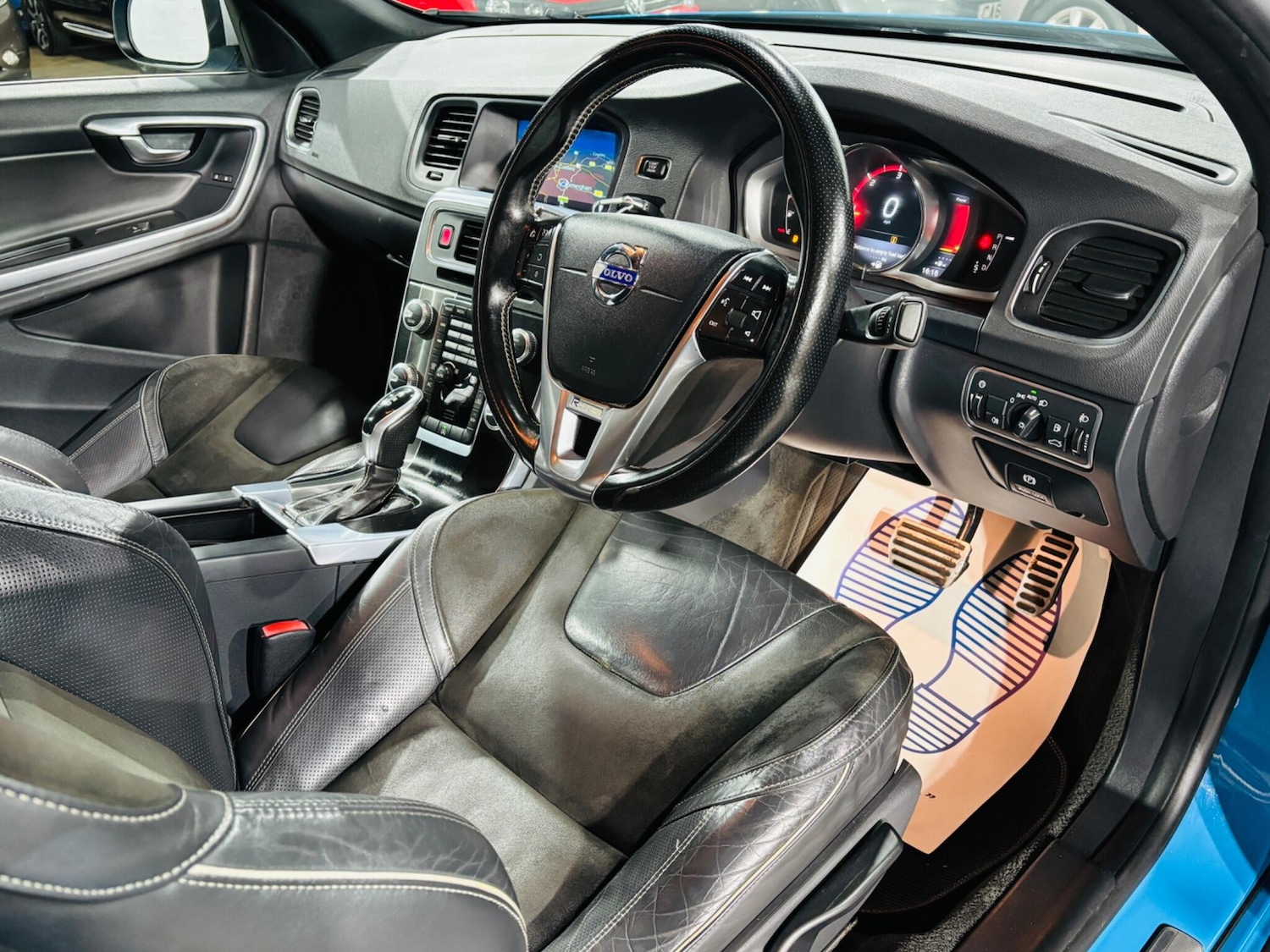 Used Volvo S60 2014 for sale - 76866397: Photo 10