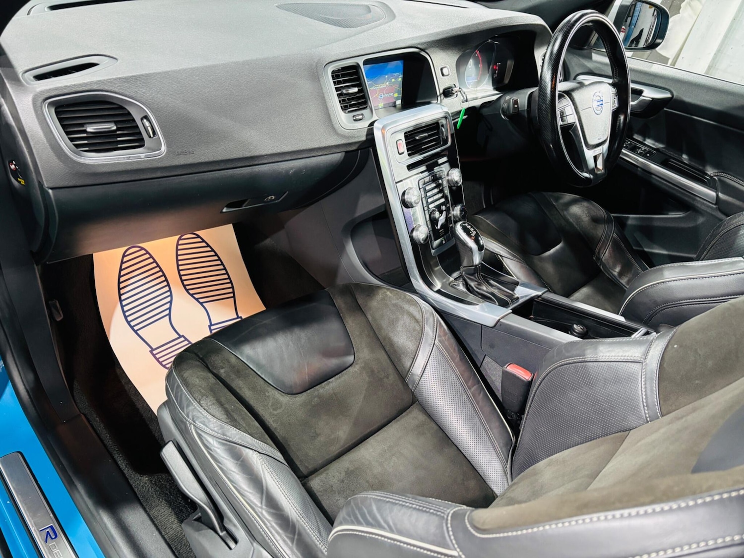 Used Volvo S60 2014 for sale - 76866397: Photo 14