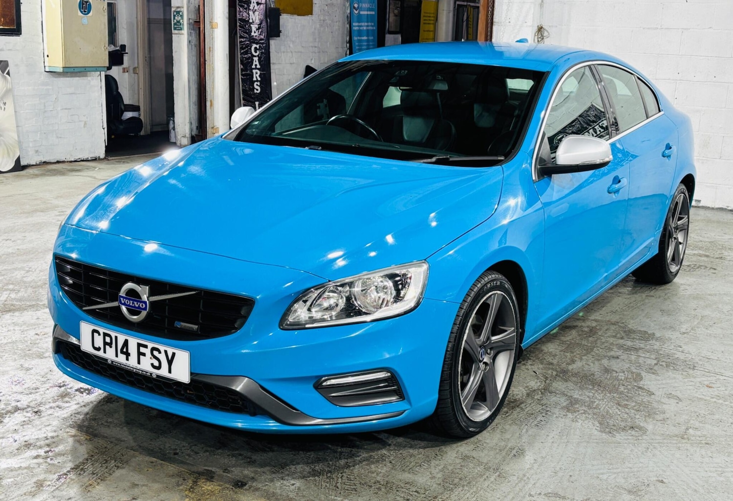 Used Volvo S60 2014 for sale - 76866397: Photo 4
