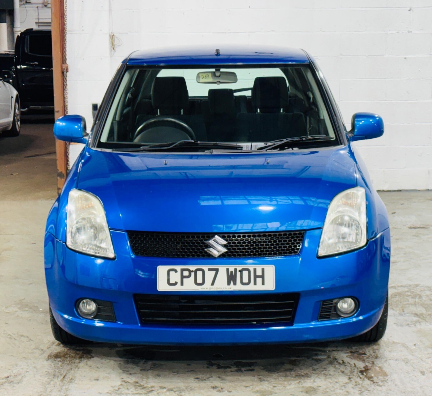 Used Suzuki Swift for sale - 77574549: Photo 2