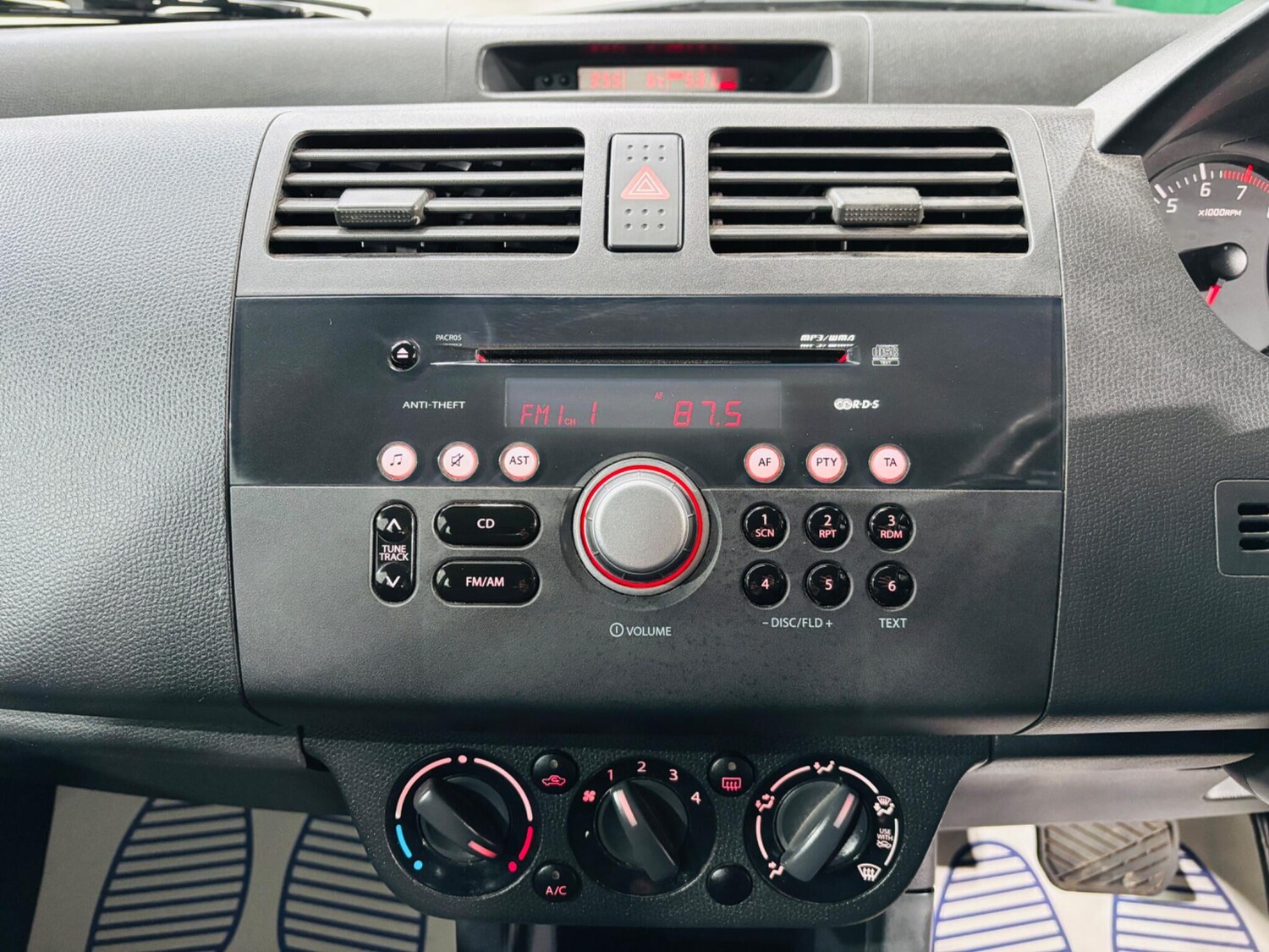 Used Suzuki Swift for sale - 77574549: Photo 21