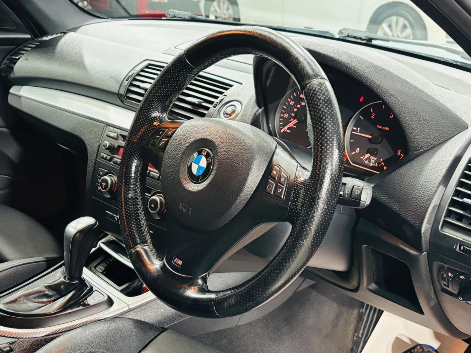 Used BMW 1 Series 2010 for sale - 77377187: Photo 11