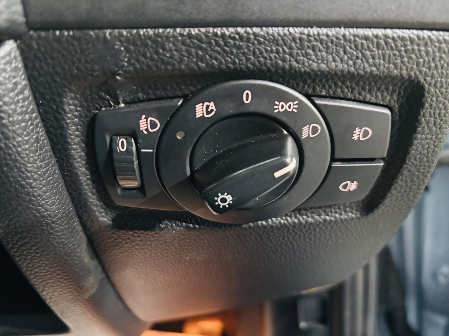 Used BMW 1 Series 2010 for sale - 77377187: Photo 18