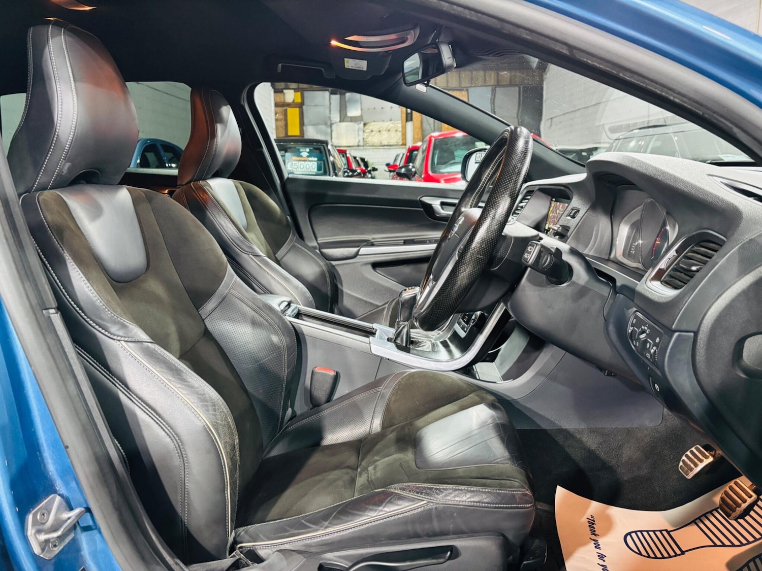 Used Volvo V60 2015 for sale - 76990658: Photo 13