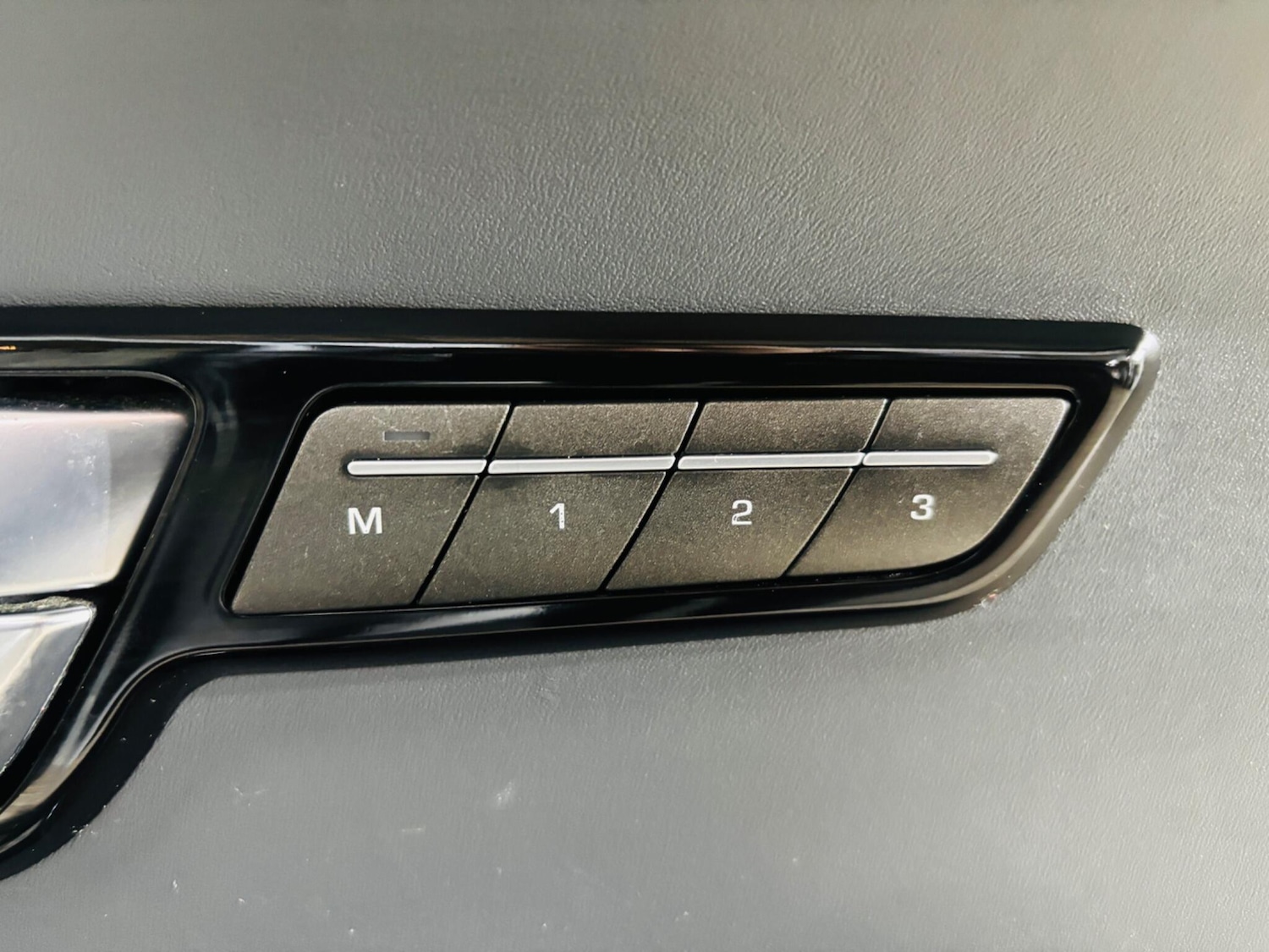 Used Land Rover Range Rover Evoque 2013 for sale - 78007541: Photo 33