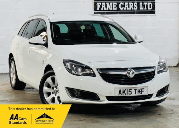 Used Vauxhall Insignia 2015 for sale - 76041695: Photo 1
