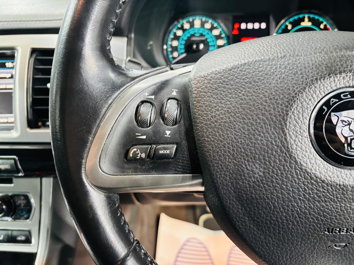 Used Jaguar XF for sale - 77925332: Photo 14