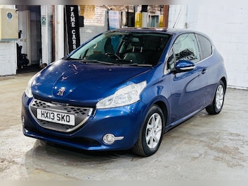 Used Peugeot 208 2013 for sale - 78741839: Photo