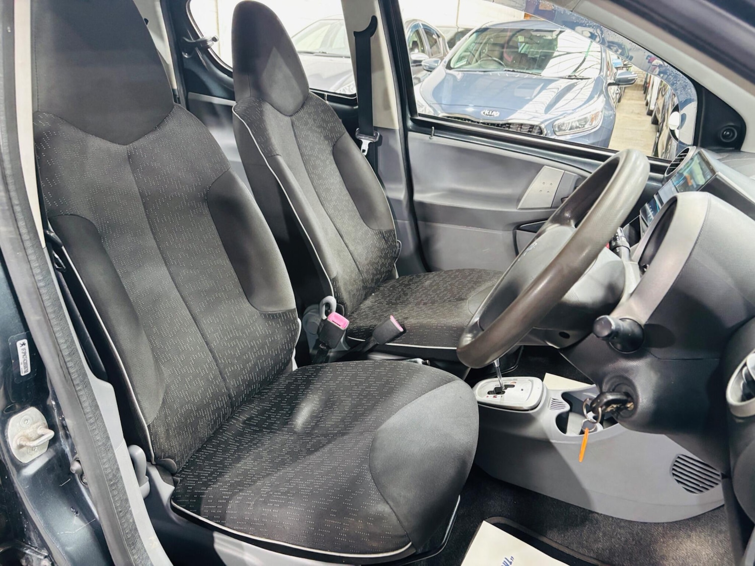 Used Peugeot 107 2010 for sale - 78047375: Photo 13