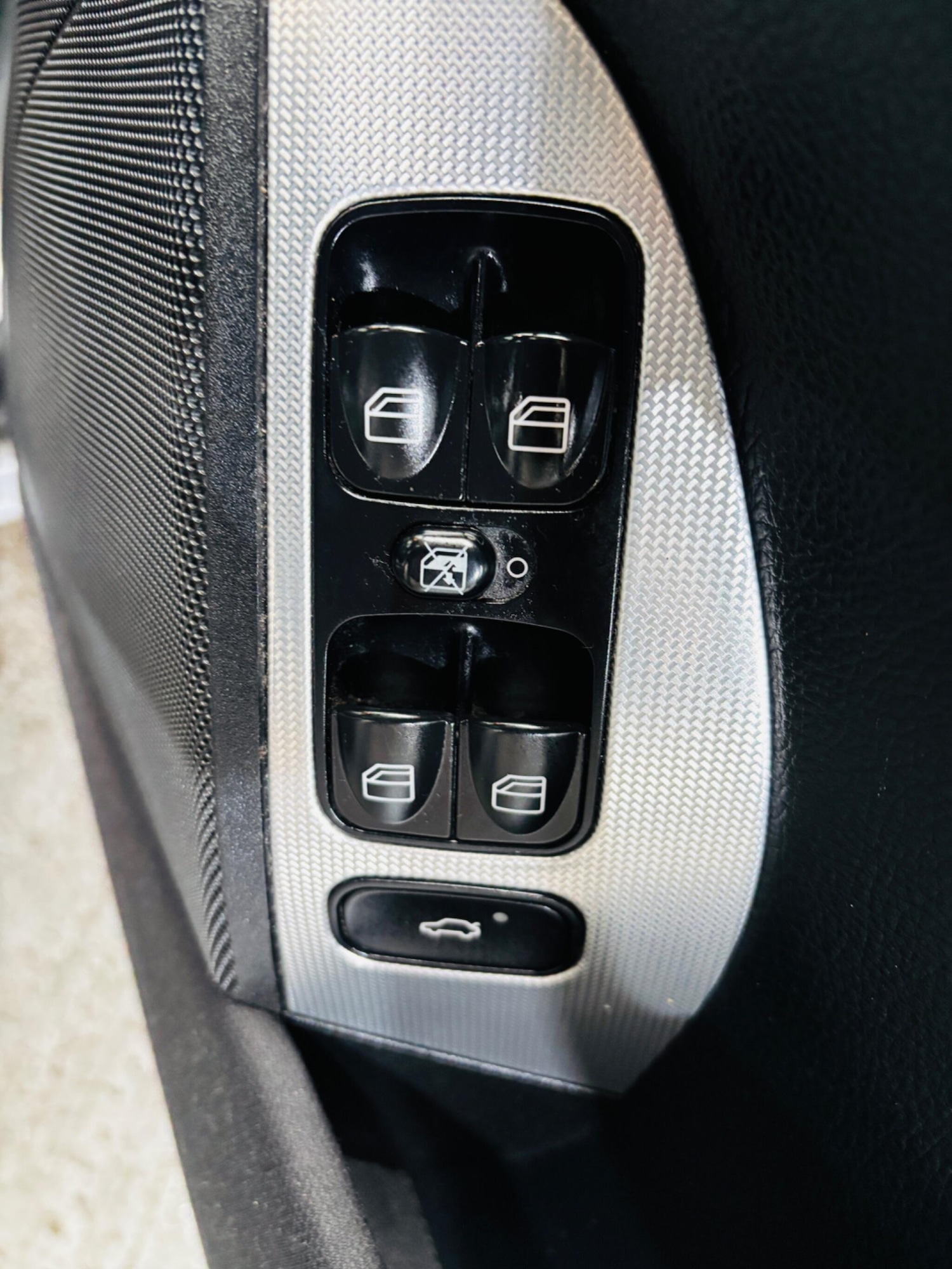 Used Mercedes-Benz CLK 2007 for sale - 77524385: Photo 17