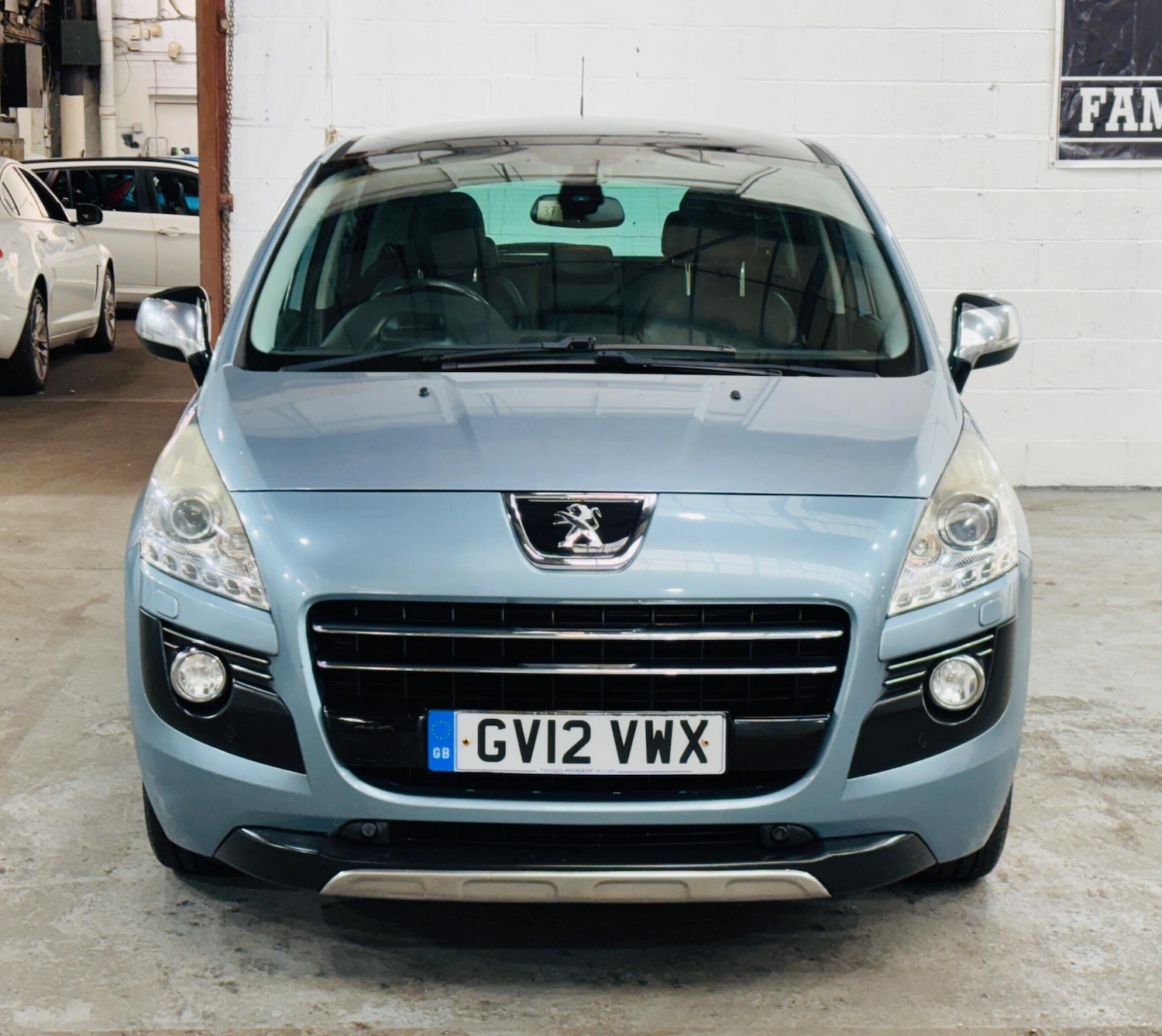 Used Peugeot 3008 2012 for sale - 77753600: Photo 2