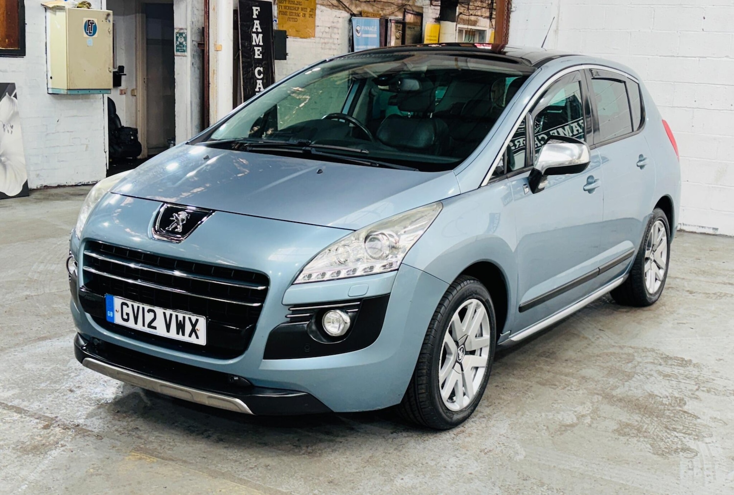 Used Peugeot 3008 2012 for sale - 77753600: Photo 4