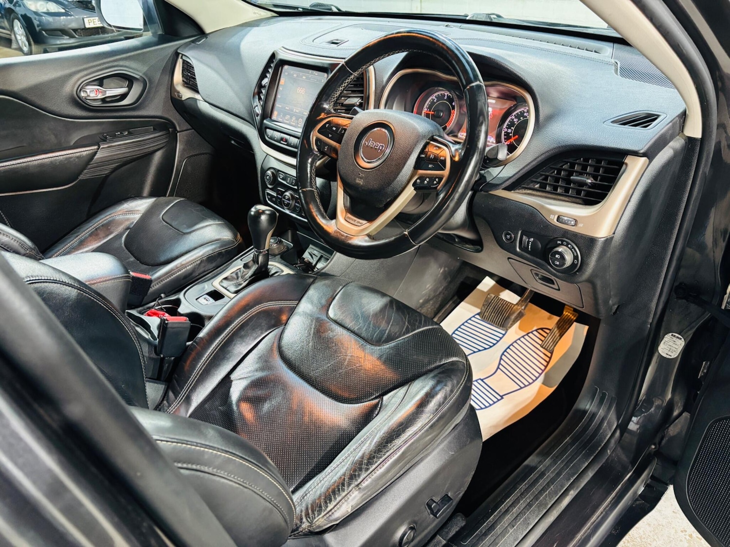 Used Jeep Cherokee 2014 for sale - 77892626: Photo 10