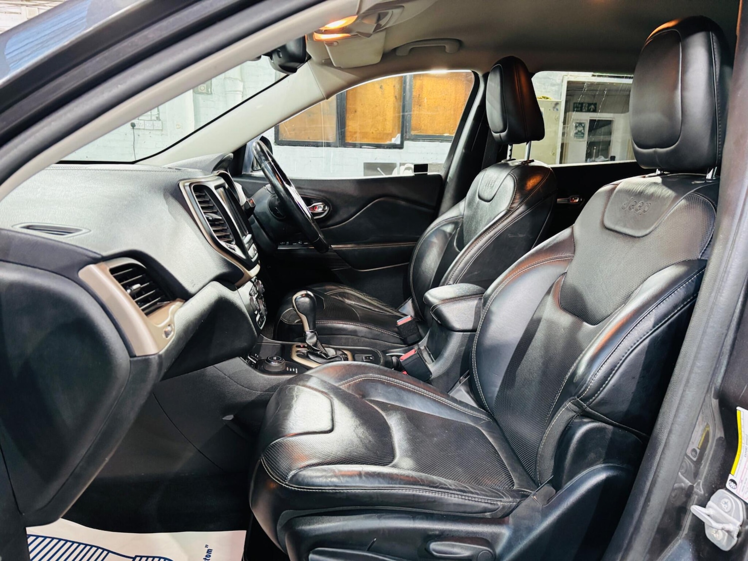 Used Jeep Cherokee 2014 for sale - 77892626: Photo 15