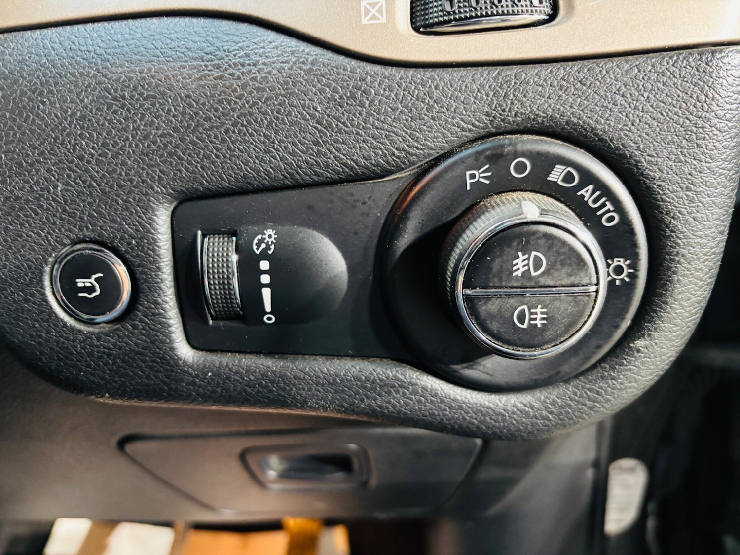 Used Jeep Cherokee 2014 for sale - 77892626: Photo 19