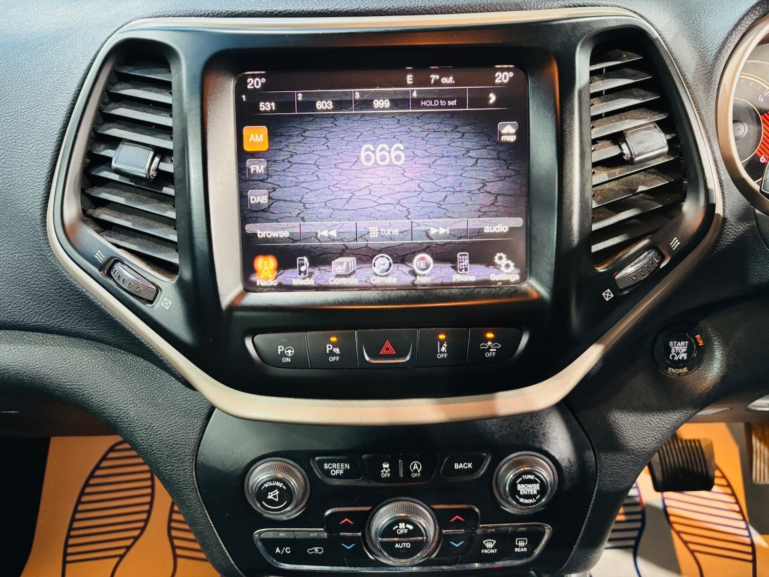 Used Jeep Cherokee 2014 for sale - 77892626: Photo 22