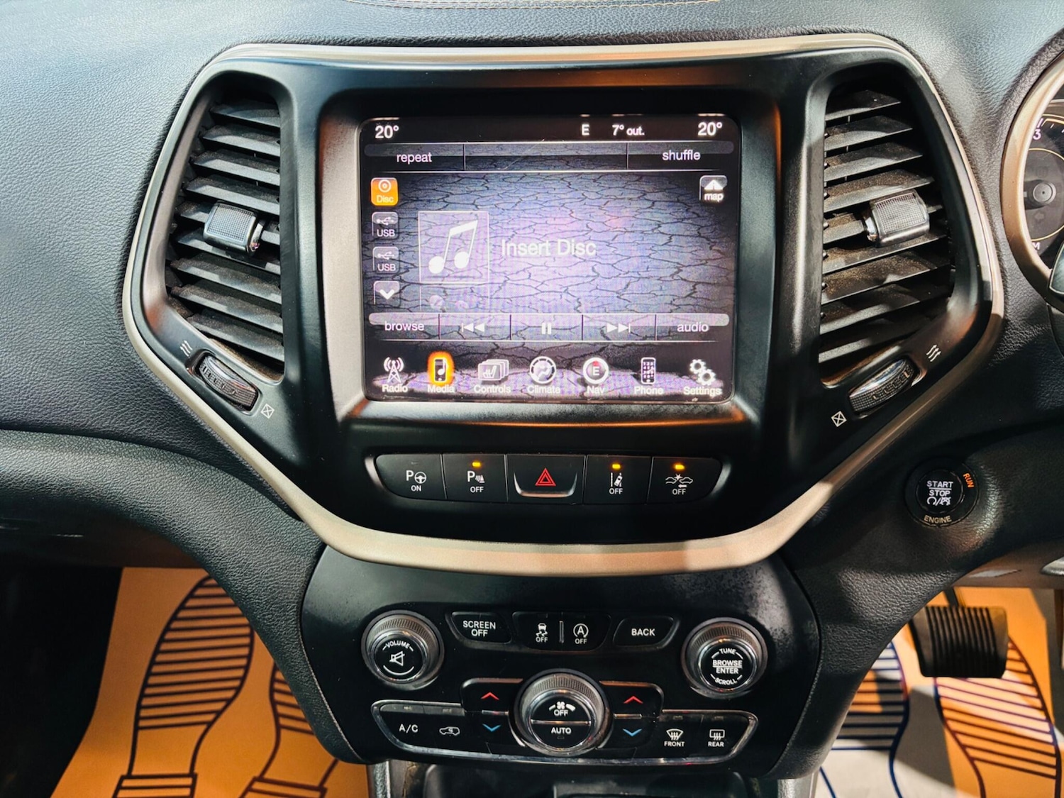 Used Jeep Cherokee 2014 for sale - 77892626: Photo 24