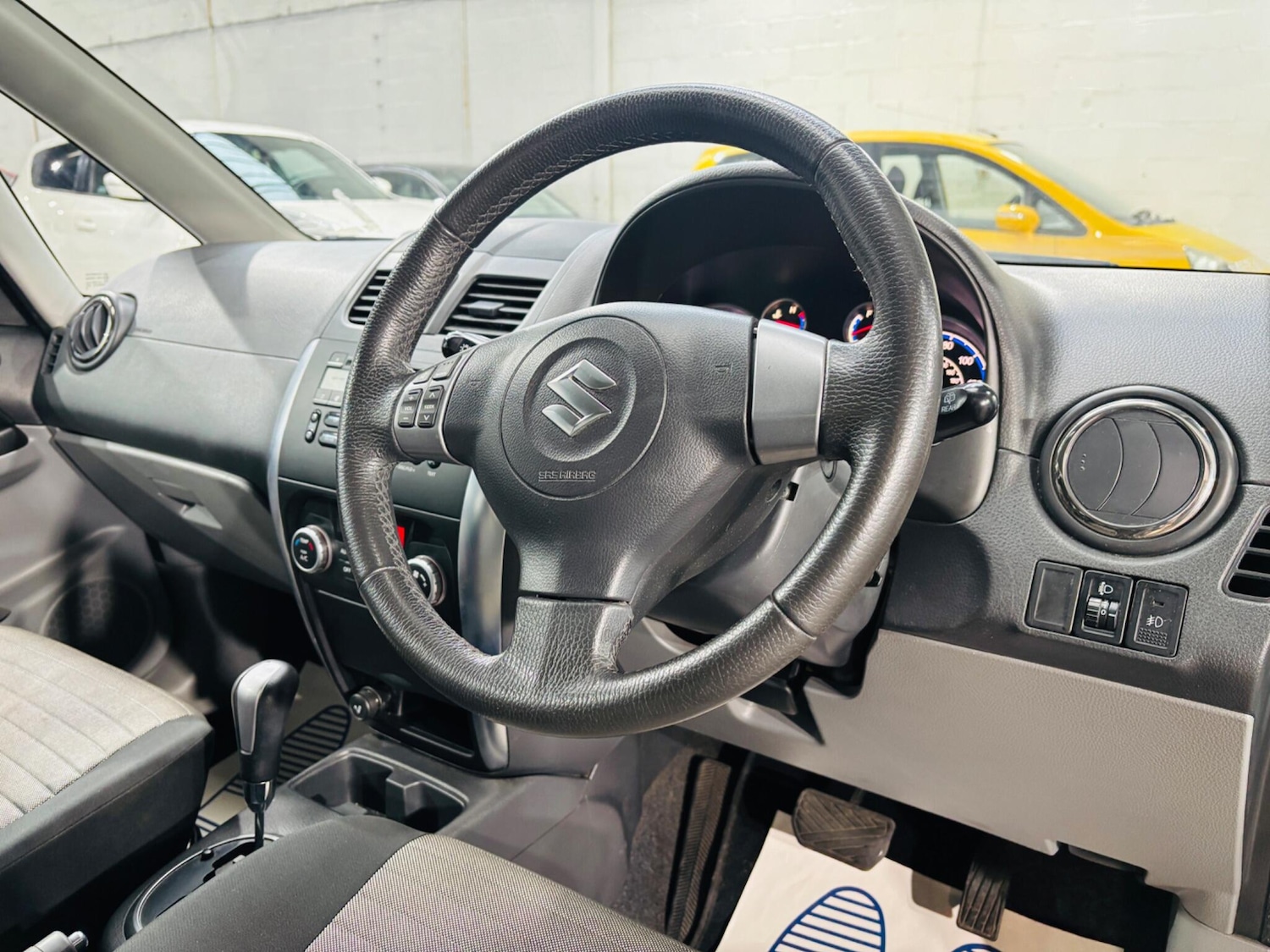 Used Suzuki SX4 2010 for sale - 78156913: Photo 11