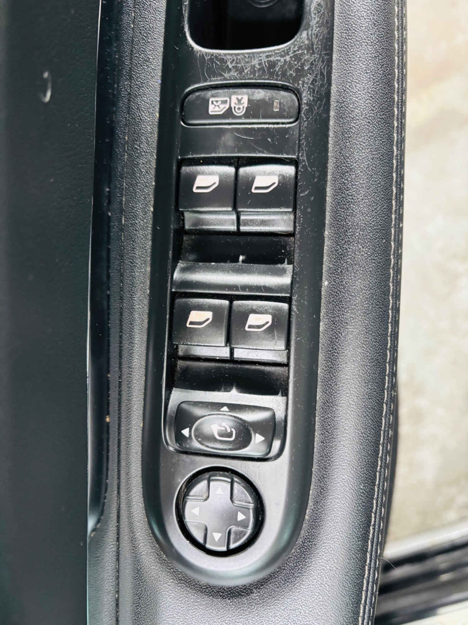 Used Peugeot 3008 2014 for sale - 77440979: Photo 18