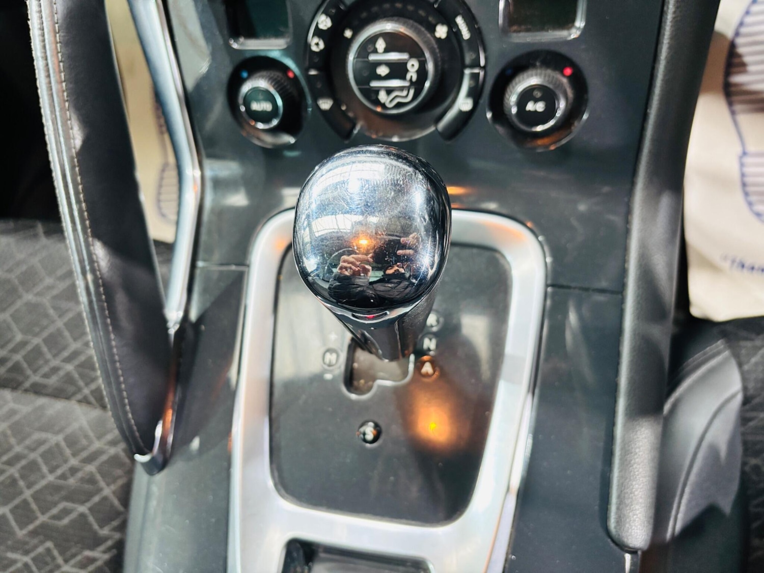 Used Peugeot 3008 2014 for sale - 77440979: Photo 26